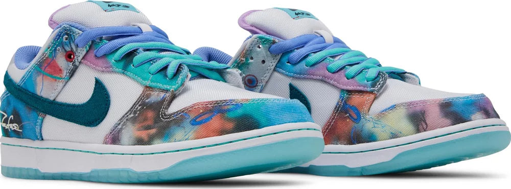 Dunk SB Low X Futura Laboratories "Bleached Aqua"