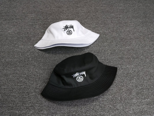 Stussy "Bucket Hat" (Black & White)