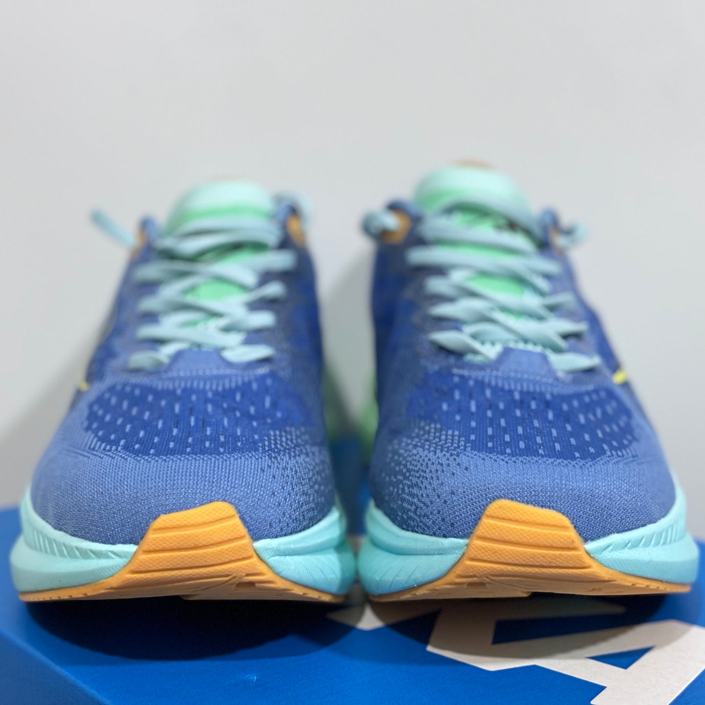 HOKA 6th Generation - Mach 6 Blue