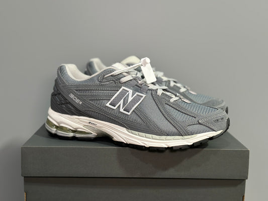 New Balance "1906 Cool Gray"