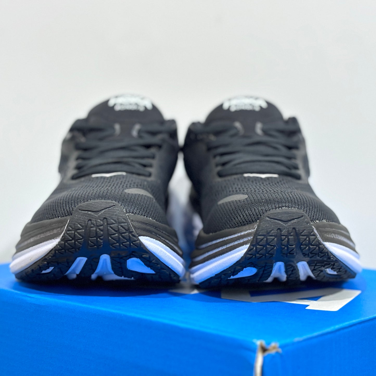 HOKA - Mafate Bondi 8 Black