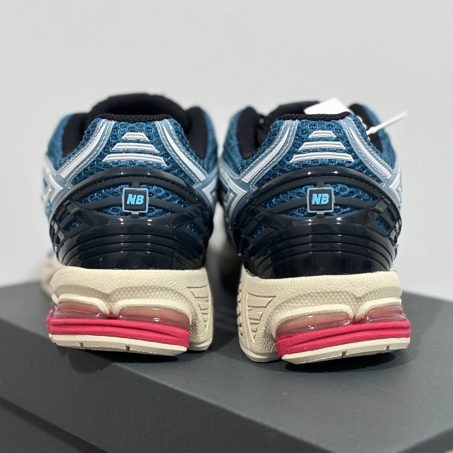 New Balance "1906 Navy Blue Pure"