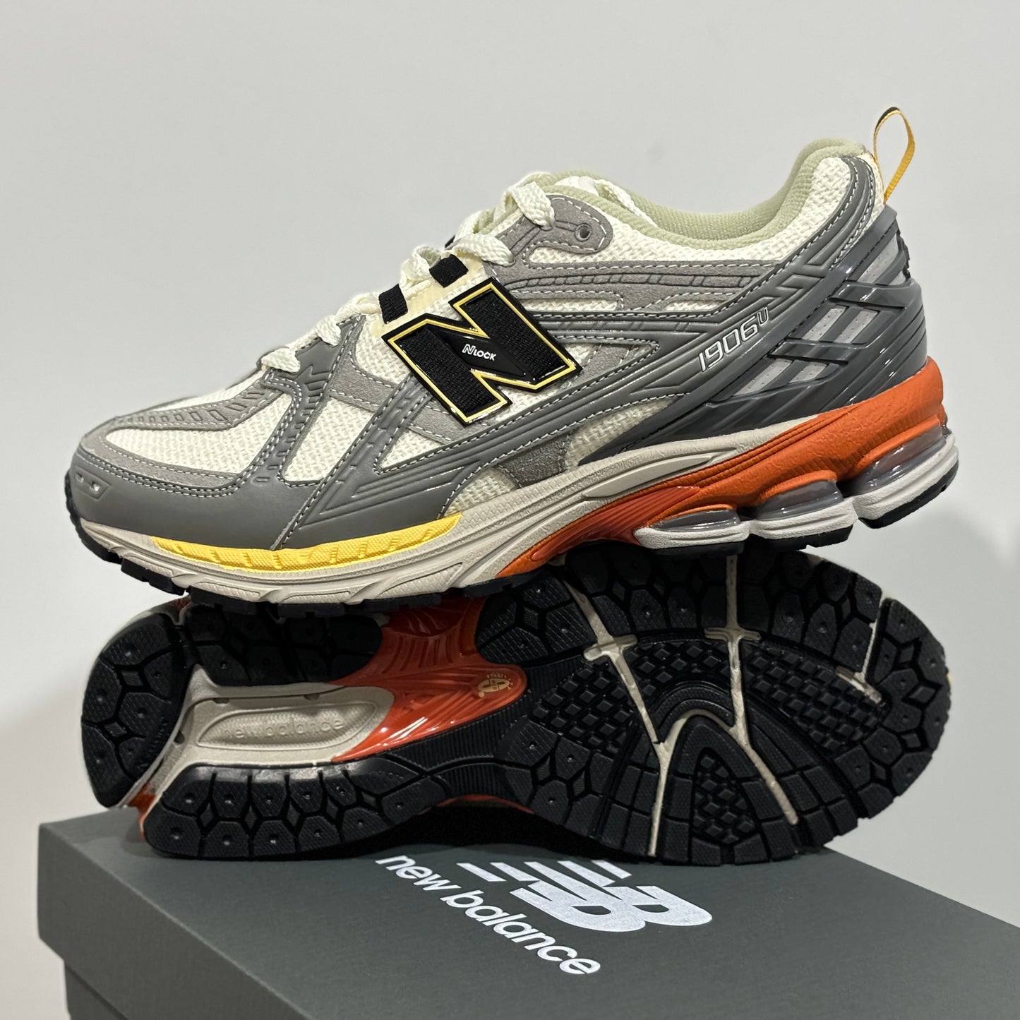 New Balance "1906 Gray & Orange"