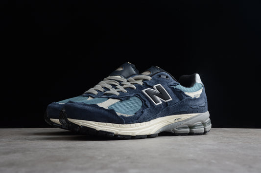 New Balance "2002R - Navy Protection Pack"