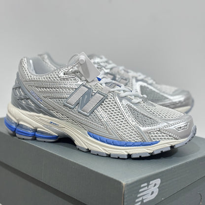 New Balance "1906 Silver & Blue"