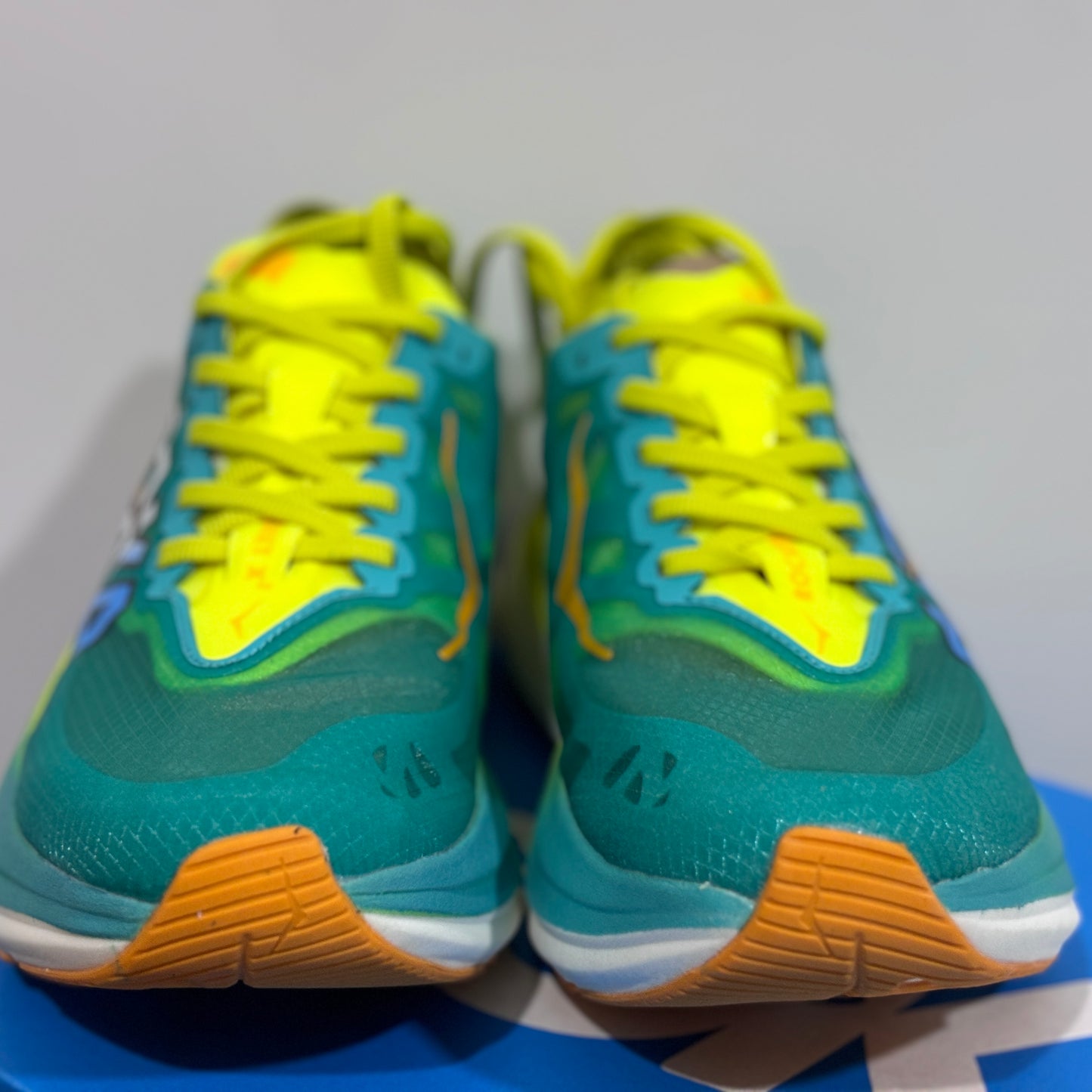 HOKA - U ROCKET X 2nd Greneration - Yellow & Green