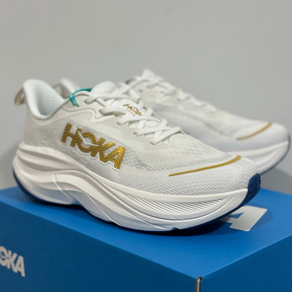 HOKA SKYFLOW - Platinum