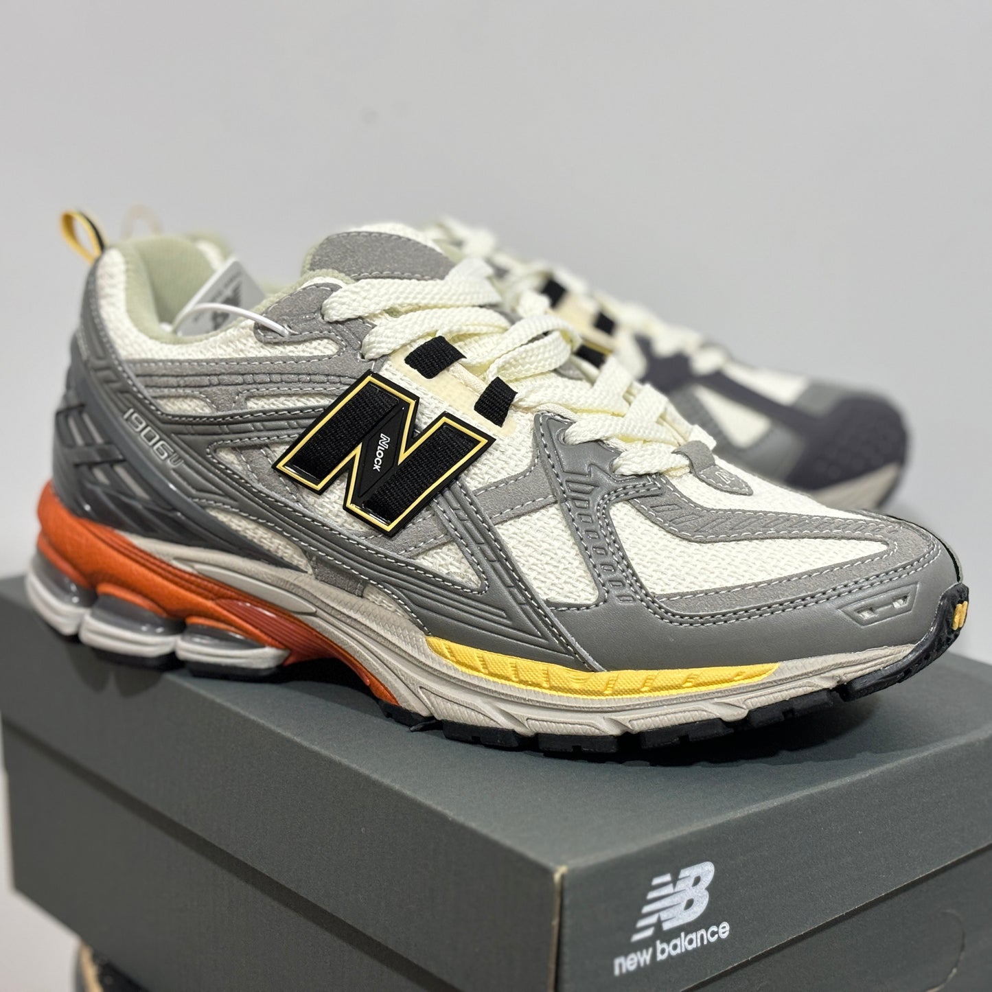 New Balance "1906 Gray & Orange"