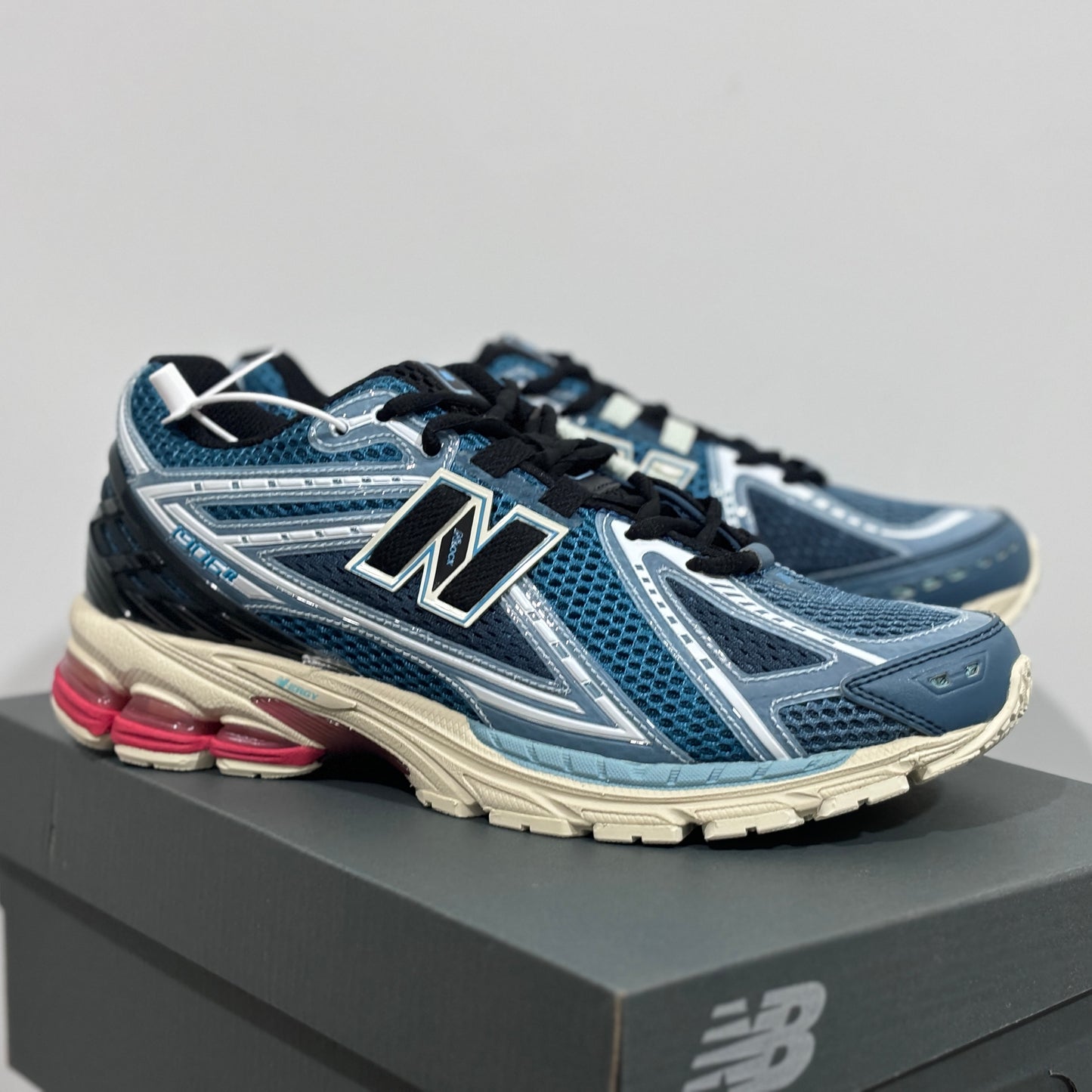 New Balance "1906 Navy Blue Pure"